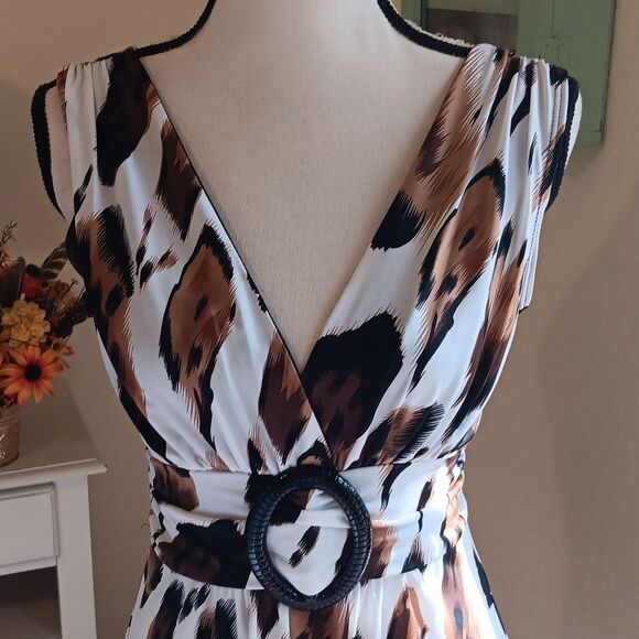 Star Vixen Women's Cream and Brown Dress.  Cocktail. Bold Animal Print - Picture 2 of 8